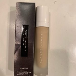 Fenty Beauty pro filter matte longwear foundation